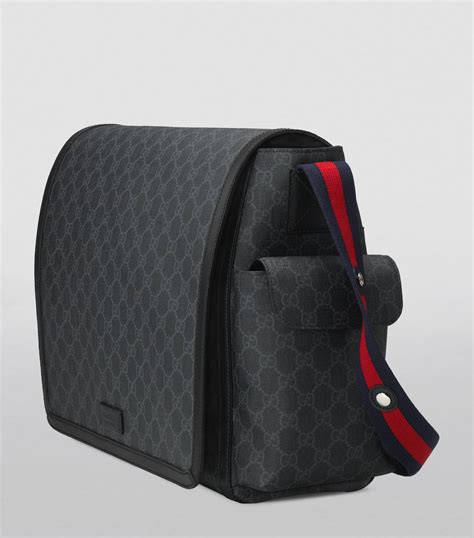 gucci supreme changing bag|Gucci zipper pouch.